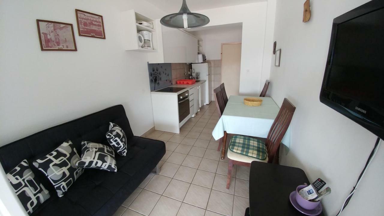 Apartments Dora Банёл Экстерьер фото