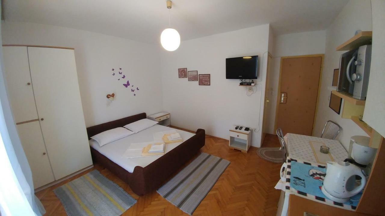 Apartments Dora Банёл Экстерьер фото